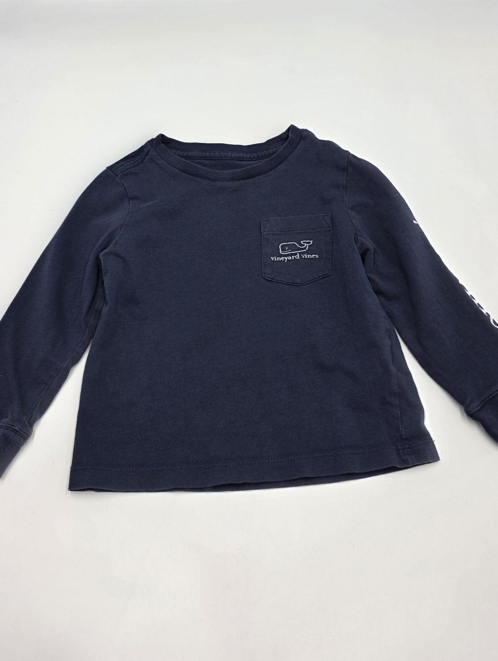 Vineyard Vines boys' long sleeve whale tee size 2T